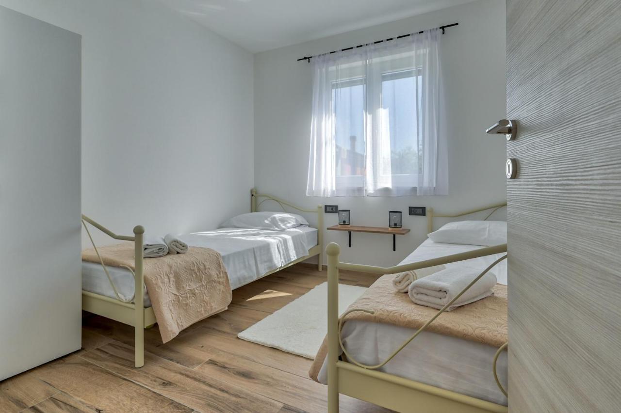 Villa Monte Vernal Пула Екстер'єр фото